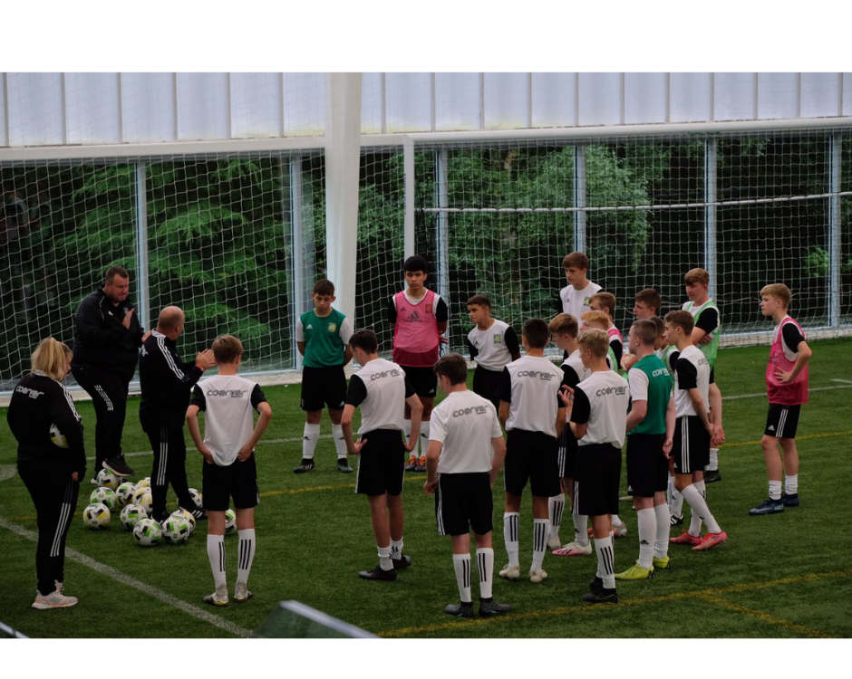 Uruguay Cup Oficial - Coerver Coaching Uruguay brinda el Curso Intro !!!  Aprovecha la Promo Uruguay Cup y seguí mejorando como entrenador de fútbol!!!  🇺🇾🏆⚽️🔝📃