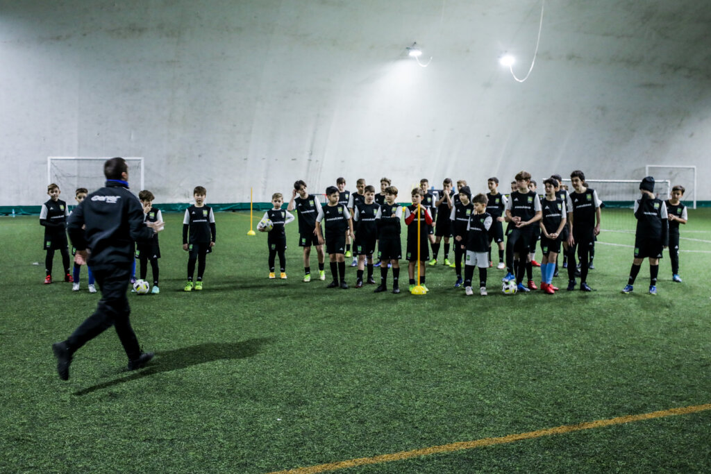 Uruguay Cup Oficial - Coerver Coaching Uruguay brinda el Curso Intro !!! Aprovecha la Promo Uruguay Cup y seguí mejorando como entrenador de fútbol!!! 🇺🇾🏆⚽️🔝📃